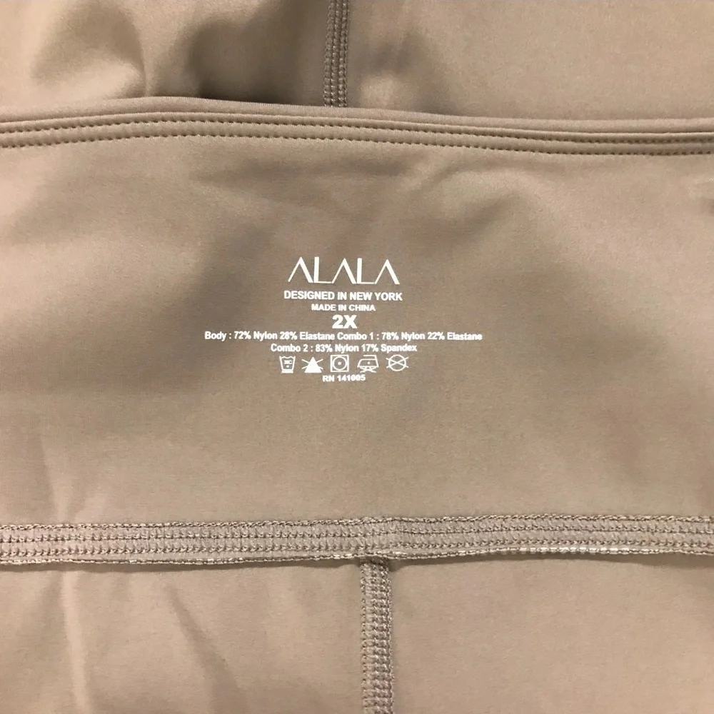 Alala PEAK Leggings - Size 2X